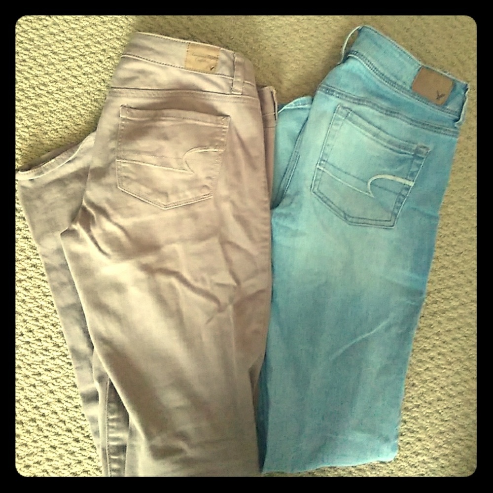 Bundle of AEO Jeans